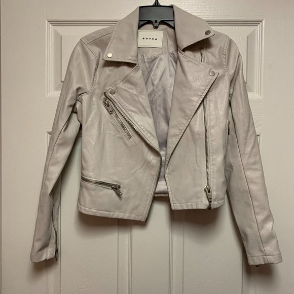 Blank NYC On The Rocks Vegan Leather Jacket - Picture 4 of 7